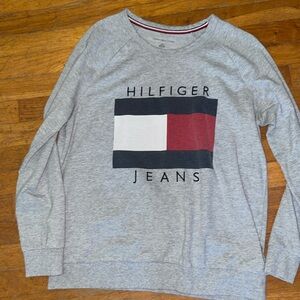 Women’s Tommy Hilfiger Jeans thin sweatshirt. LG